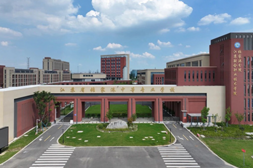 PT电子数码DCN助力张家港市中等专业学校“智行”校园网络建设项目